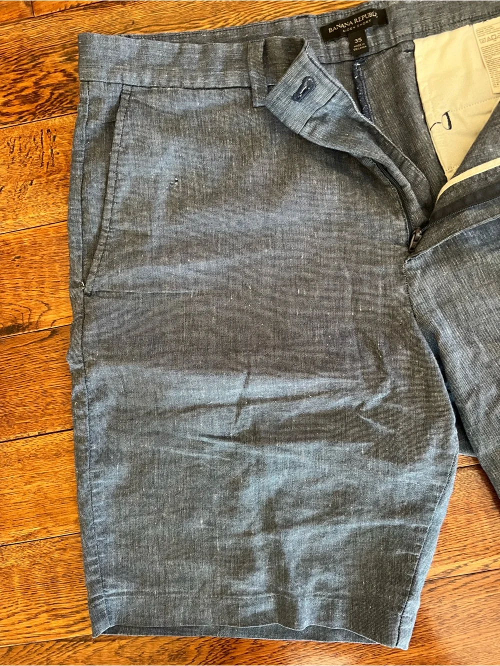 Banana Republic Shorts Men’s Flat Front Linen Blend Light Blue Size 35